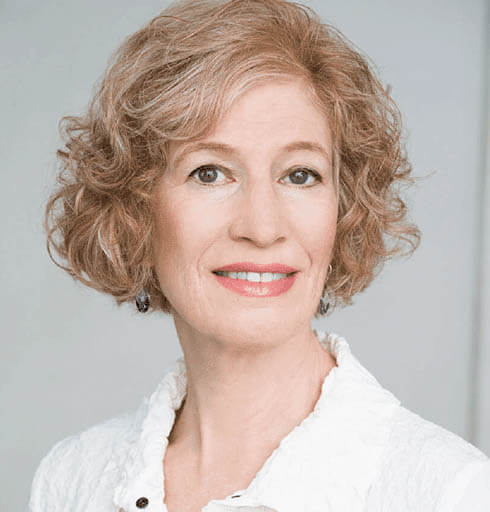 Headshot of Natalie Wexler, an American education writer